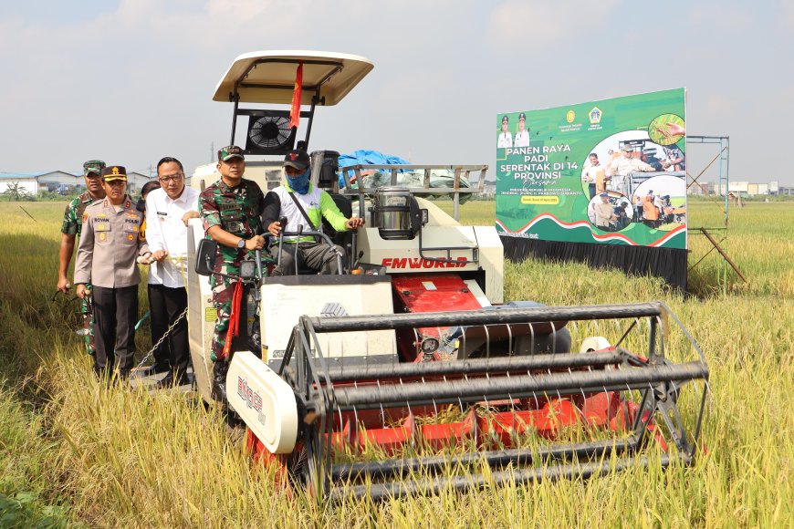 Prabowo Hapus Hutang Petani dan Nelayan, dr. Alif: Kebijakan yang Pro Rakyat