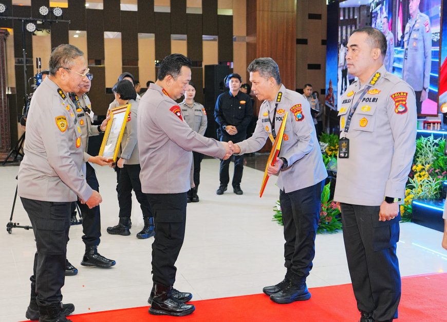 Polda Jatim Raih 3 Penghargaan Juara I Tingkat Nasional di Rakernas SDM Polri 2025
