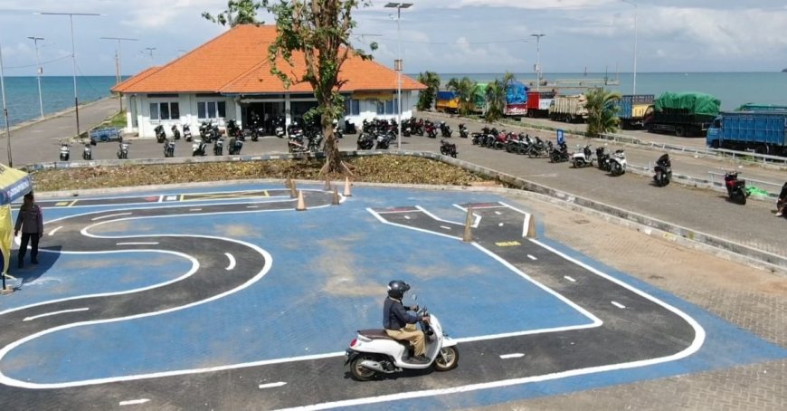 Polres Gresik Buka Satpas Layanan SIM di Pulau Putri Bawean