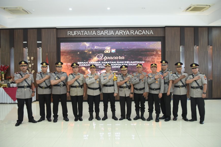 Polres Gresik Gelar Sertijab, Wakapolres Tekankan Profesionalisme dan Dedikasi Pelayanan