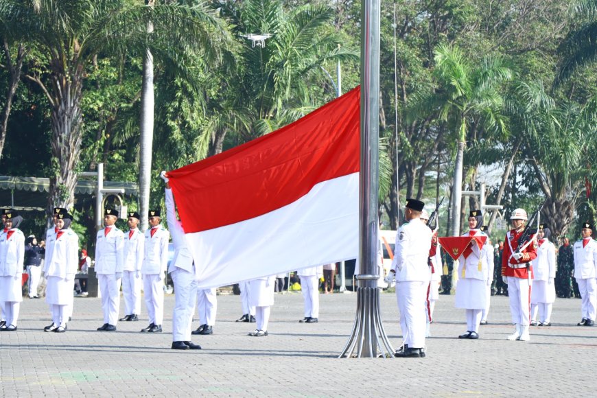 Upacara HUT ke-80 Kemerdekaan Republik Indonesia di Gresik Berlangsung Khidmat