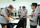 Kapolres Gresik AKBP Rovan Richard Mahenu Tekankan Penguatan Pelayanan Publik dalam Sertijab Jajaran Polres Gresik