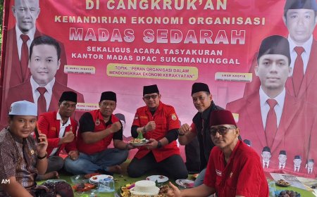 Tak Ingin Bergantung! Madas Sedarah Gaungkan Kemandirian Ekonomi Lewat Cangkruk'an di Surabaya