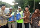 Dinas Pertanian Gresik Berbagi Berkah, Tebar 600 Paket Takjil ke Masyarakat