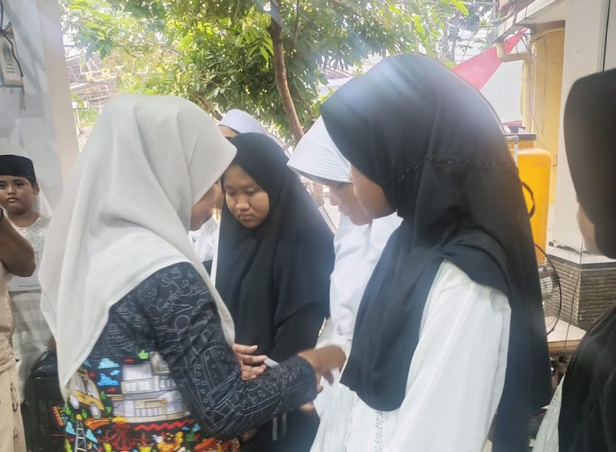 Buka Puasa Bersama, Kompak CFD Gresik Santuni Anak Yatim Piatu