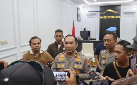 Polres Lumajang Amankan 10 Terduga Pelaku Penganiayaan Kepala Desa Pakel