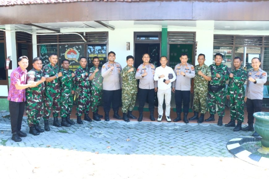 Perkokoh Sinergi TNI-Polri, Kapolres Gresik Silaturahmi ke Makodim 0817 dan Koramil Kota