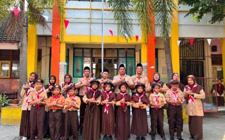 UPT SDN 263 Gresik Gelar Pelantikan Calon Pramuka Penggalang Kelas 4