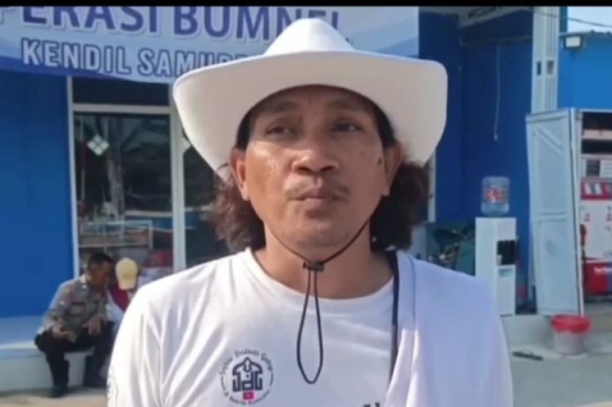 Nelayan Pangkahkulon Gresik, Gelar Upacara HUT RI ke-81 di Muara Bengawan Solo