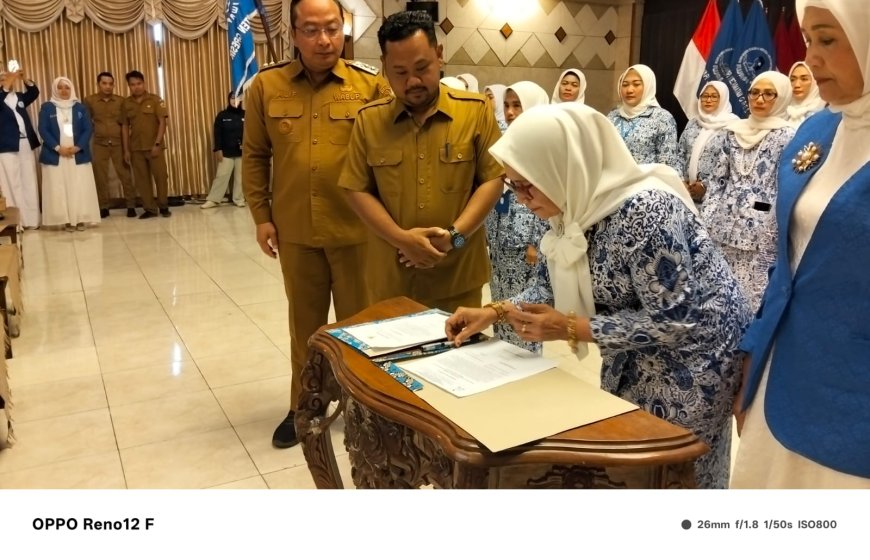 Dilantik Bupati Gresik, Ketua IWAPI Kabupaten Gresik Didorong Ciptakan Ekosistem Usaha dan Penggerak Ekonomi