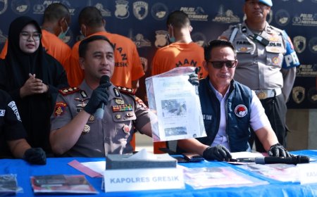Polres Gresik Bongkar Jaringan Sabu di Menganti, 5 Tersangka Ditahan dan 31,8 Gram Barang Bukti Disita